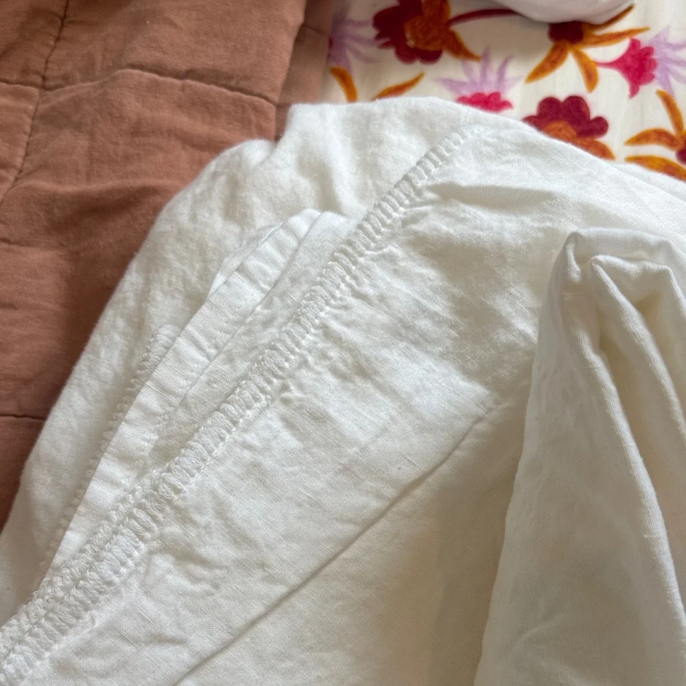 White Linen Sheet Set - Picture 4 of 4